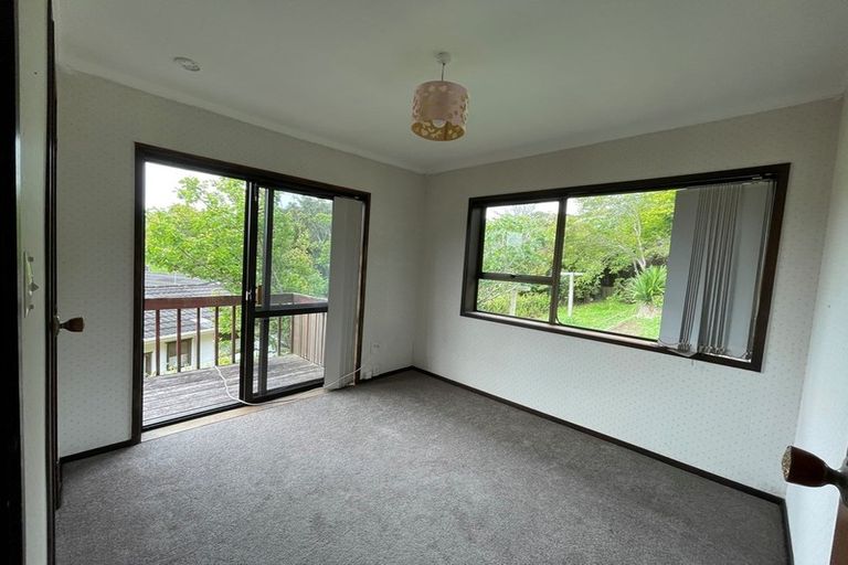 Photo of property in 2/723 Beach Road, Browns Bay, Auckland, 0630