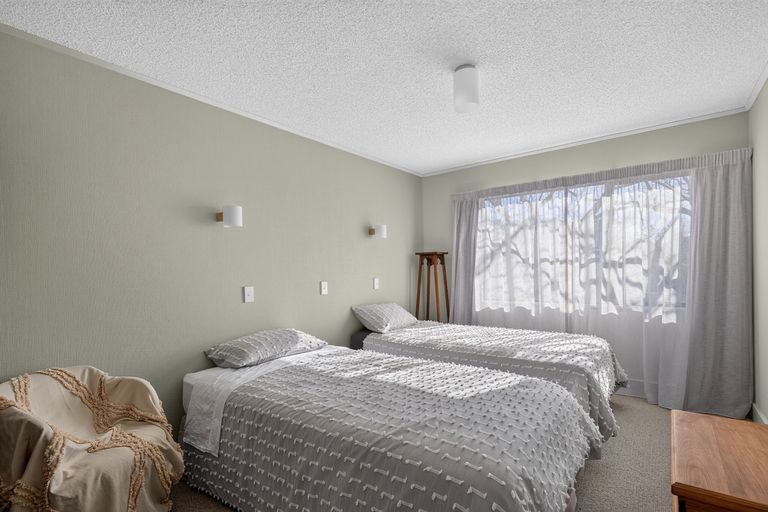Photo of property in 33 Kamaka Crescent, Bridge Hill, Alexandra, 9320