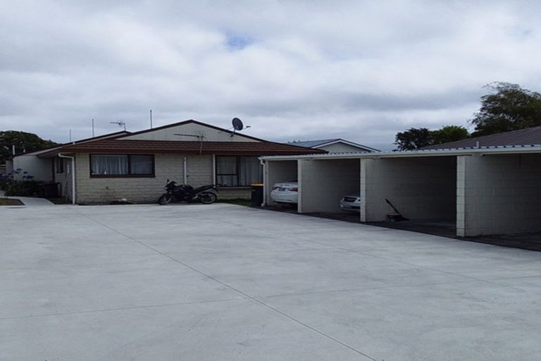 Photo of property in 145a Clarence Street, Riccarton, Christchurch, 8011