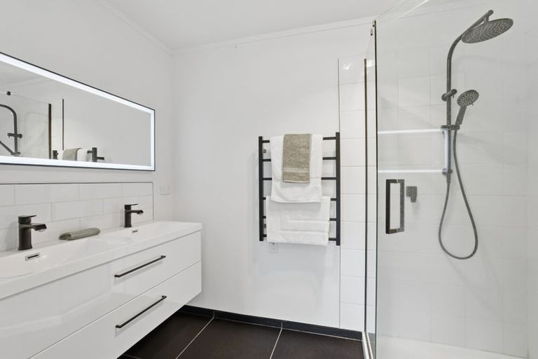 Photo of property in 65 Ngahere Drive, Horahora, Whangarei, 0110