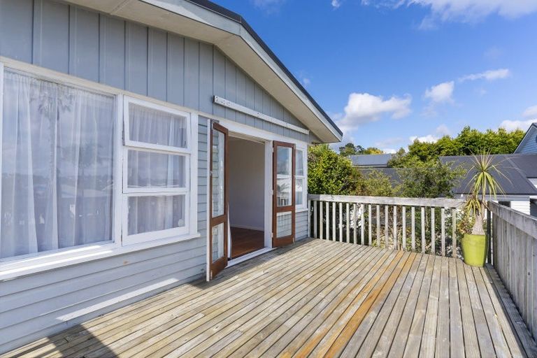 Photo of property in 83 Matipo Road, Mairangi Bay, Auckland, 0630
