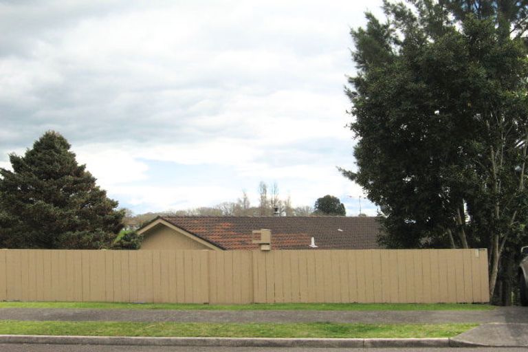 Photo of property in 40 Cumberland Crescent, Welcome Bay, Tauranga, 3112