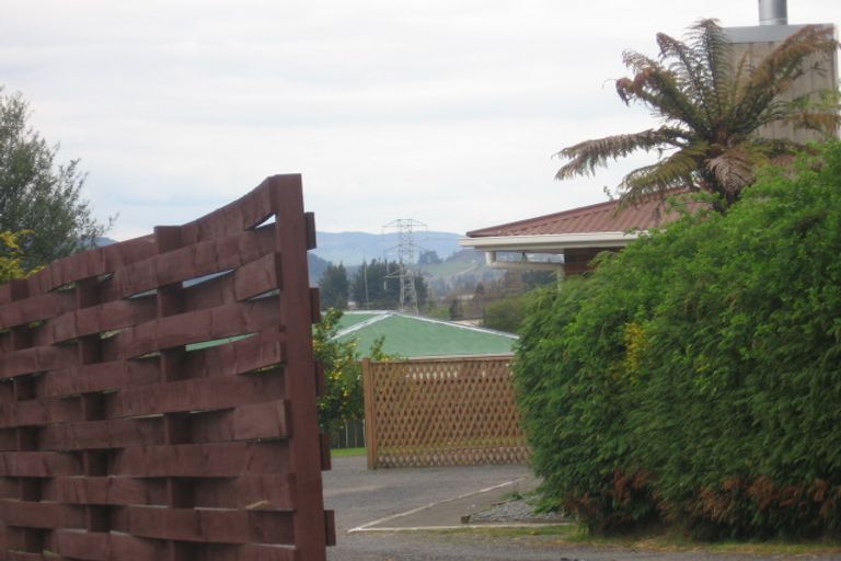 Photo of property in 6b Teal Place, Selwyn Heights, Rotorua, 3015