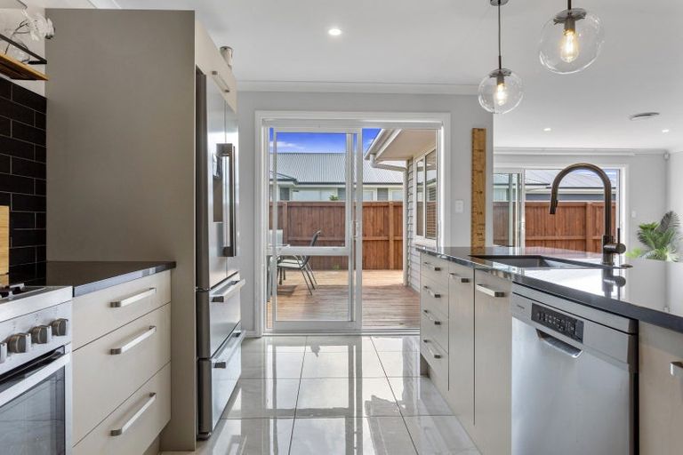 Photo of property in 42 El Alamein Avenue, Rangiora, 7400