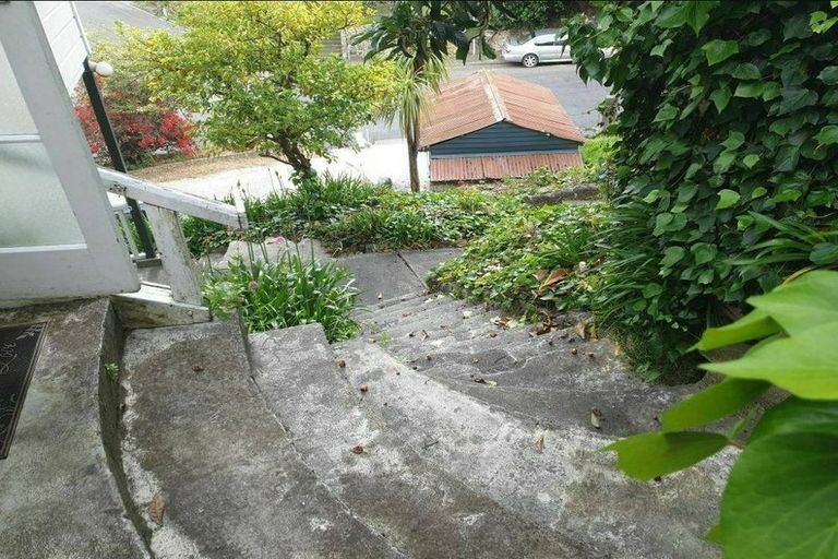 Photo of property in 37 Faraday Street, Hospital Hill, Napier, 4110