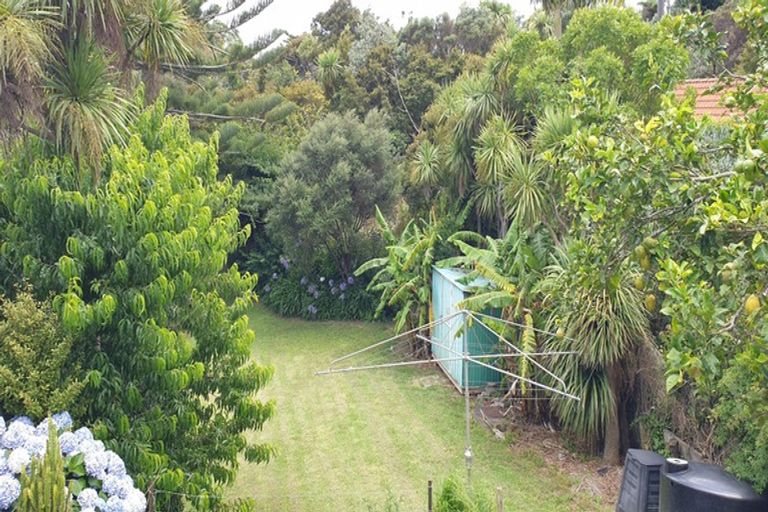 Photo of property in 55 Duncansby Road, Stanmore Bay, Whangaparaoa, 0932