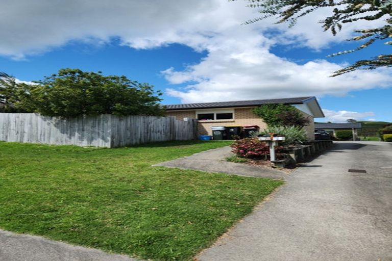 Photo of property in 202 Ballintoy Park Drive, Welcome Bay, Tauranga, 3175