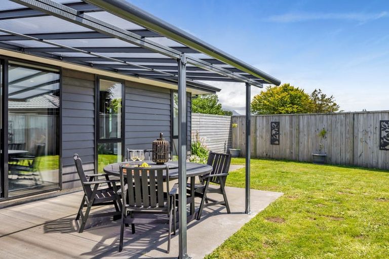 Photo of property in 8 Wheki Lane, Inglewood, 4330