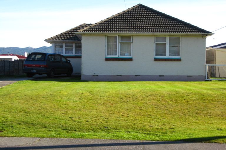 Photo of property in 2 Hamilton Place, East Gore, Gore, 9710