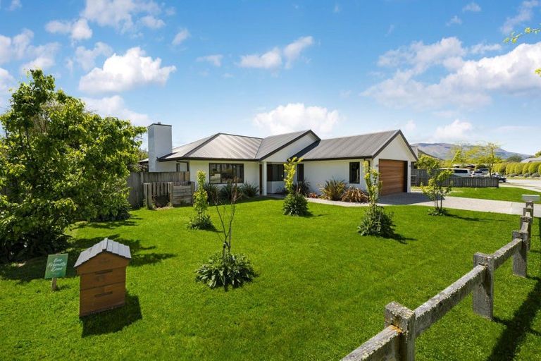 Photo of property in 41 Onslow Road, Lake Hayes, Queenstown, 9304