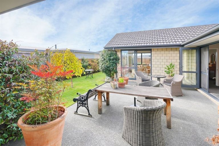 Photo of property in 24 Hakatere Road, Pegasus, 7612