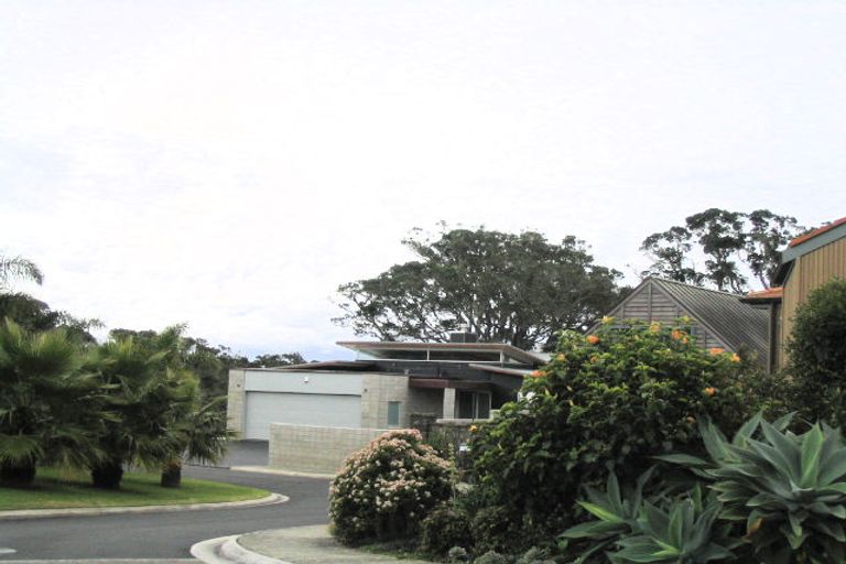 Photo of property in 22 Bayside Drive, Coopers Beach, 0420
