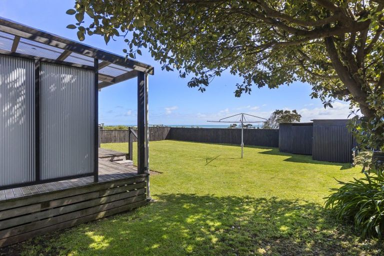 Photo of property in 54 Hume Street, Waitara, 4320
