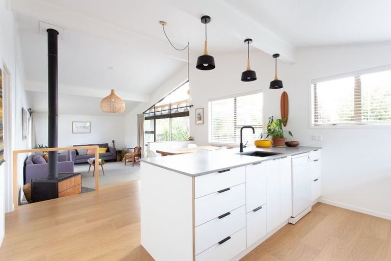 Photo of property in 11 Norfolk Place, Tairua, 3508