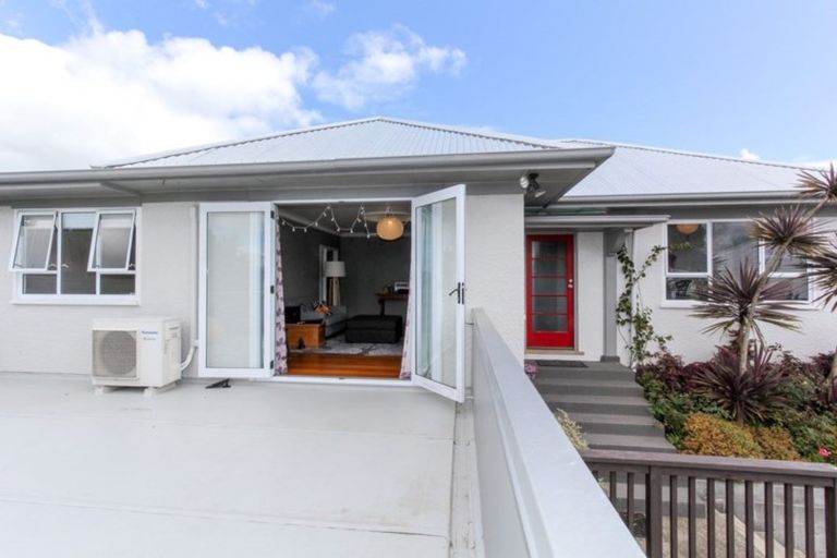 Photo of property in 72 Lorna Street, Lynmouth, New Plymouth, 4310