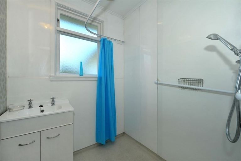 Photo of property in 47 Guildford Street, Burnside, Christchurch, 8053