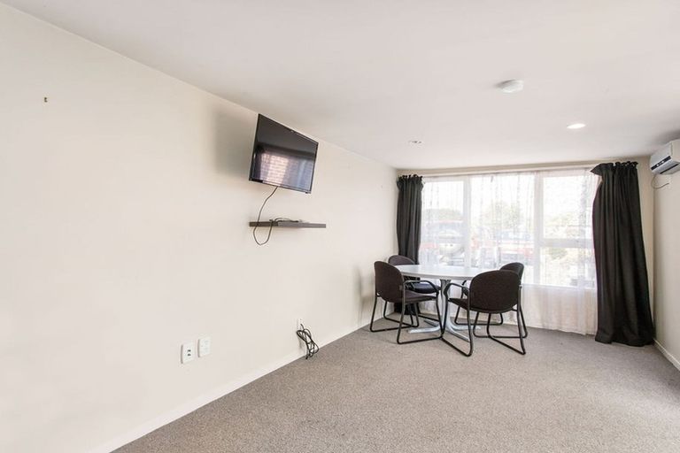 Photo of property in 39 Sandown Crescent, Aranui, Christchurch, 8061