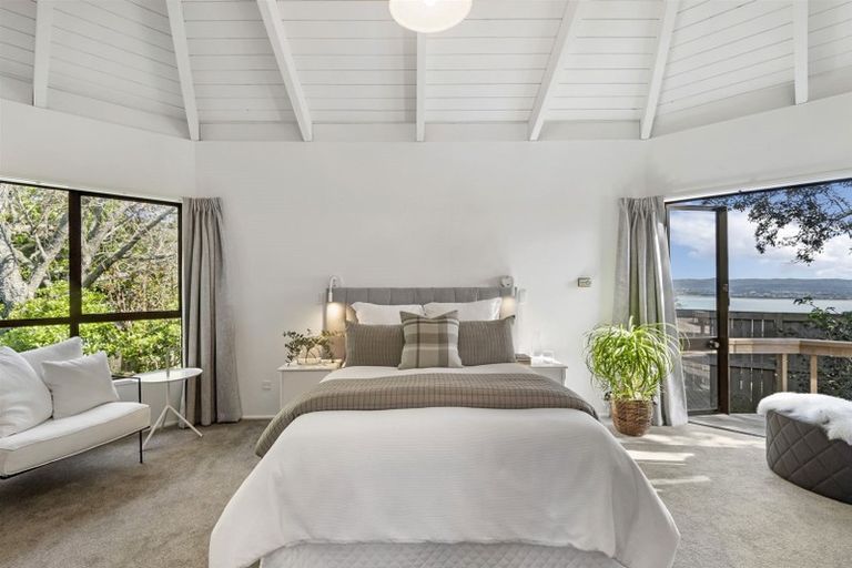 Photo of property in 56a Rangatira Road, Beach Haven, Auckland, 0626