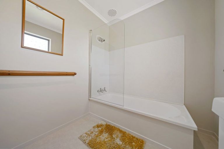 Photo of property in 21 Manson Street, Terrace End, Palmerston North, 4410