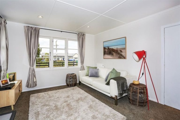 Photo of property in 104 Kaihau Road, Karioitahi, Waiuku, 2683