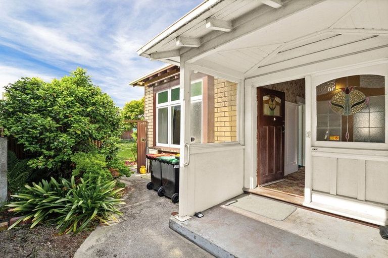 Photo of property in 33 Jackson Street, Saint Kilda, Dunedin, 9012