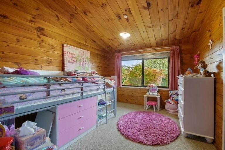 Photo of property in 86 Valley Road, Paraparaumu, 5032