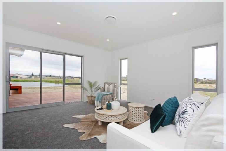 Photo of property in 17 Carex Grove, Foxton Beach, Foxton, 4815