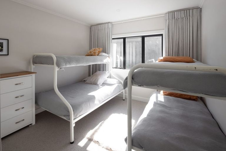 Photo of property in 23 Rich Rise, Havelock North, 4130