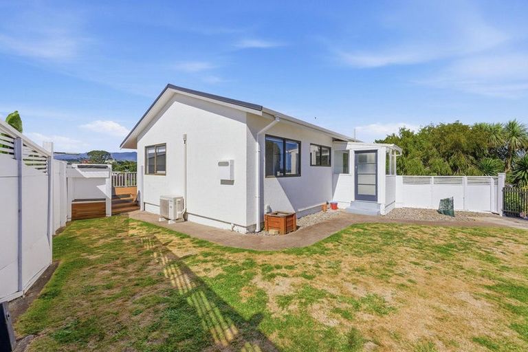 Photo of property in 13d Kipling Drive, Whalers Gate, New Plymouth, 4310