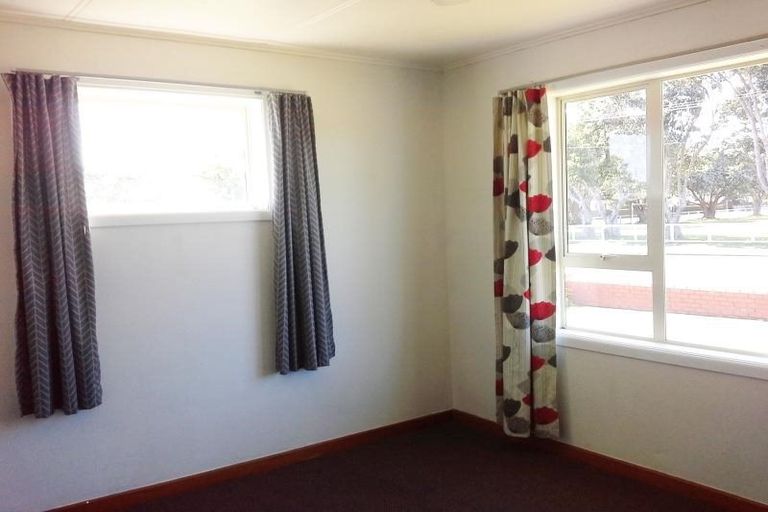Photo of property in 15 Murray Street, Bell Block, New Plymouth, 4312