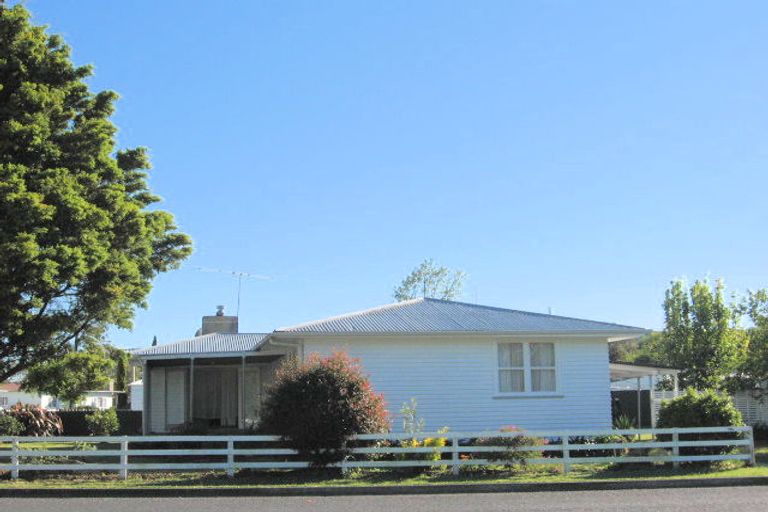 Photo of property in 12 Huxley Road, Outer Kaiti, Gisborne, 4010