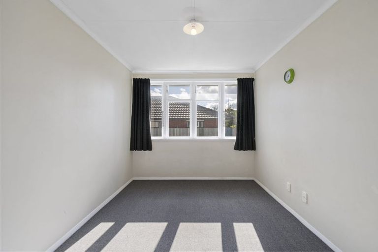 Photo of property in 3 Newbury Street, Awapuni, Palmerston North, 4412