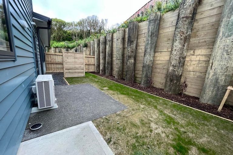 Photo of property in 14 Takapo Grove, Kelson, Lower Hutt, 5010
