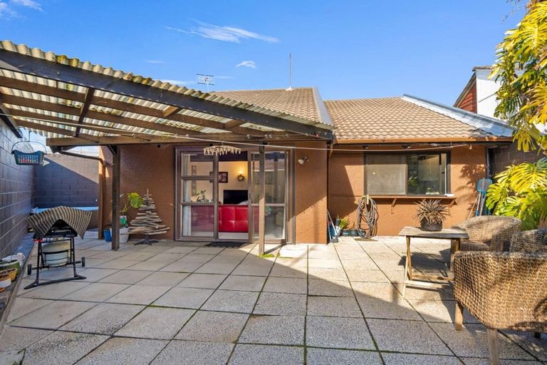 Photo of property in 1341 Hinemoa Street, Rotorua, 3010