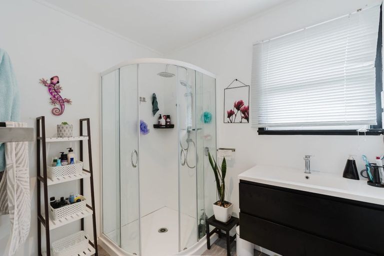 Photo of property in 4 Bremridge Place, Melville, Hamilton, 3206