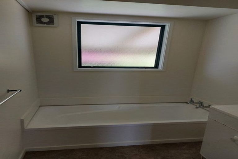 Photo of property in 451 Paremoremo Road, Paremoremo, Auckland, 0632