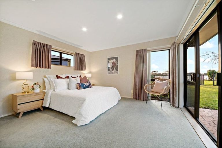 Photo of property in 39 Elsie Drive, Waiuku, 2123