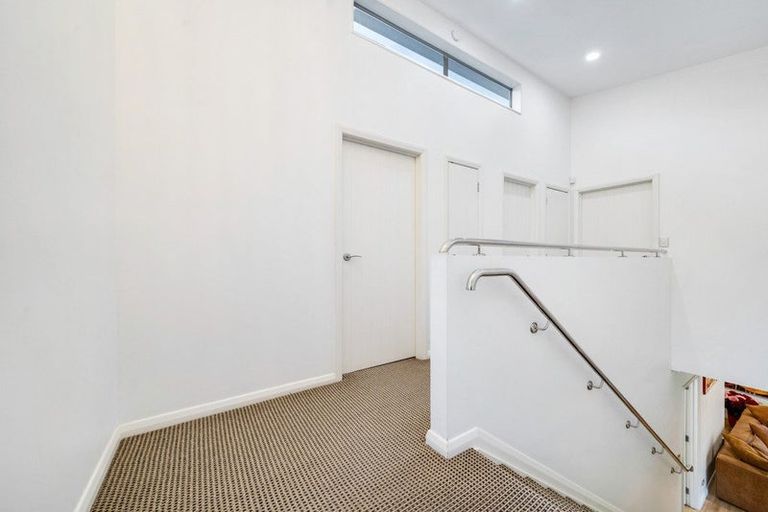 Photo of property in 26a Beach Road, Pahurehure, Papakura, 2113