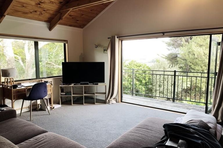 Photo of property in 20 Memorial Drive, Parahaki, Whangarei, 0112