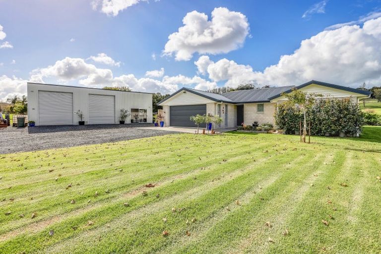Photo of property in 198f Devich Road, Mangawhai, 0975