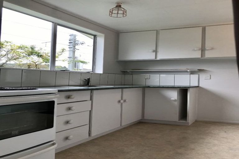 Photo of property in 38b Palmer Crescent, Silverstream, Upper Hutt, 5019