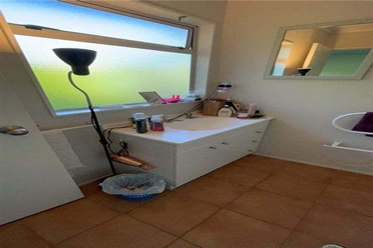 Photo of property in 2/24 Robinson Terrace, Rangatira Park, Taupo, 3330