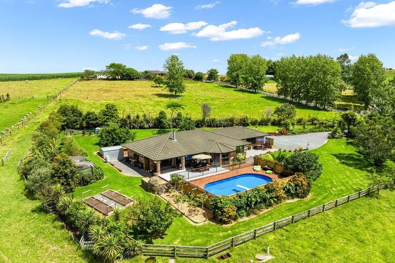 Photo of property in 1049 Pipiwai Road, Ruatangata West, Whangarei, 0176