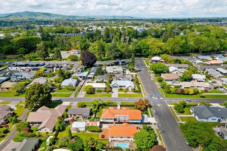 Photo of property in 9 Grosvenor Street, Cambridge, 3434