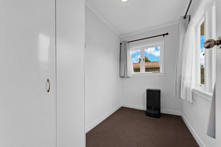 Photo of property in 1/5 Rogers Road, Manurewa, Auckland, 2102