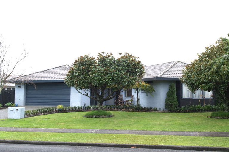Photo of property in 11 Ben Nevis Place, Northpark, Auckland, 2013