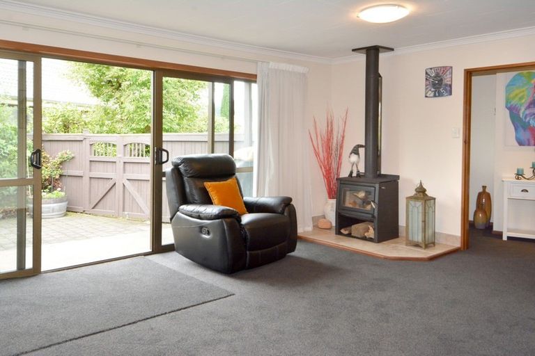 Photo of property in 27 Wickliffe Street, Mosgiel, 9024