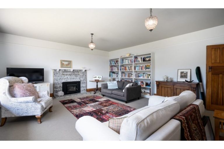 Photo of property in 14 Roxburgh Street, Sydenham, Christchurch, 8023