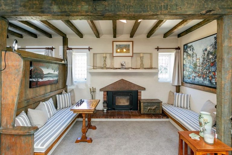 Photo of property in 51 Simla Avenue, Havelock North, 4130