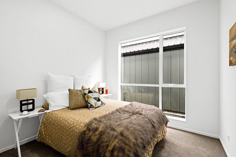 Photo of property in 19 Matakohe Road, Westgate, Auckland, 0814